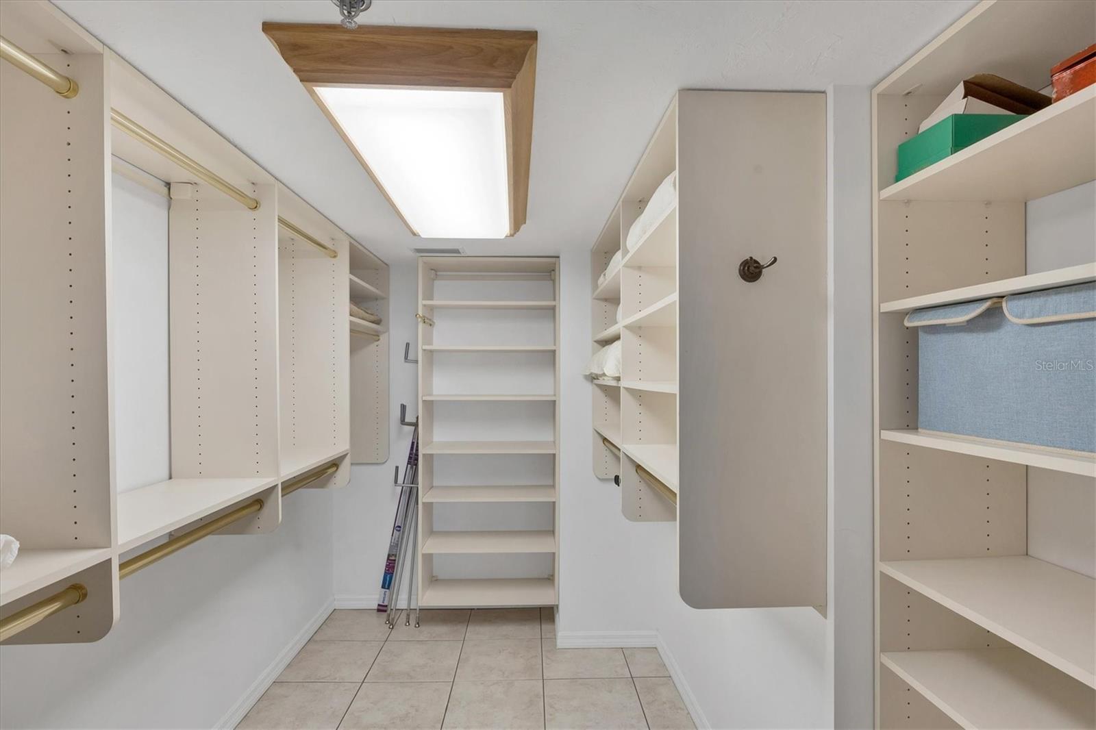 Image 26 of 63 For 11000 Placida Road 2103