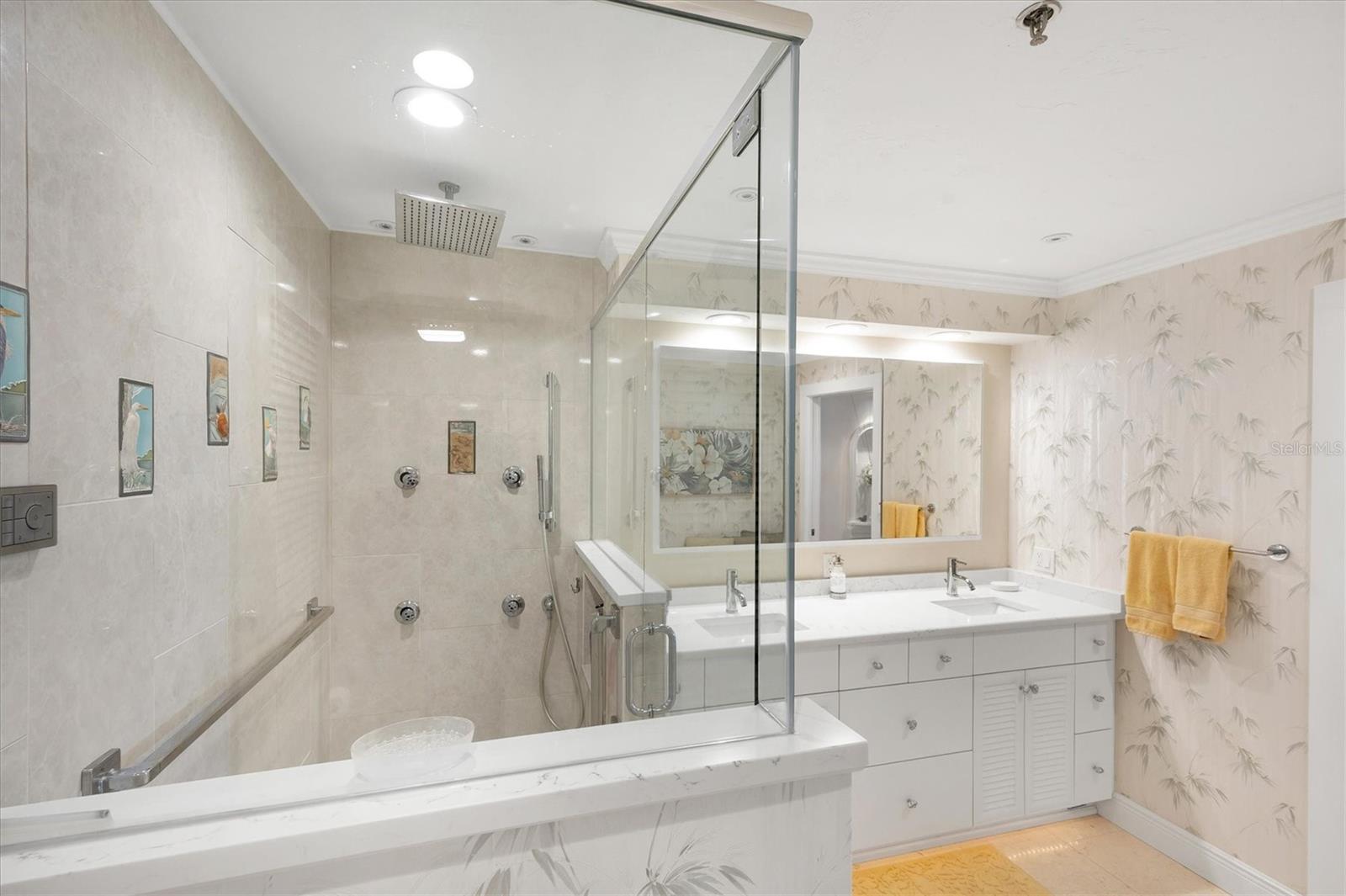 Image 28 of 63 For 11000 Placida Road 2103