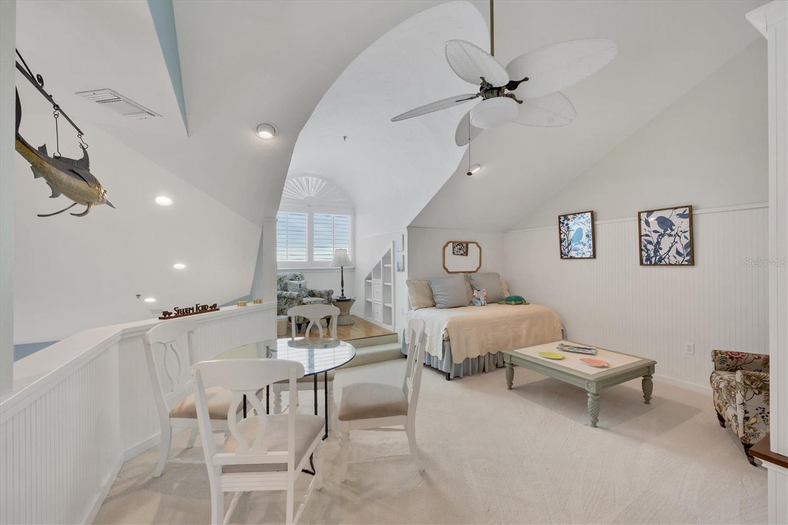 Image 34 of 63 For 11000 Placida Road 2103