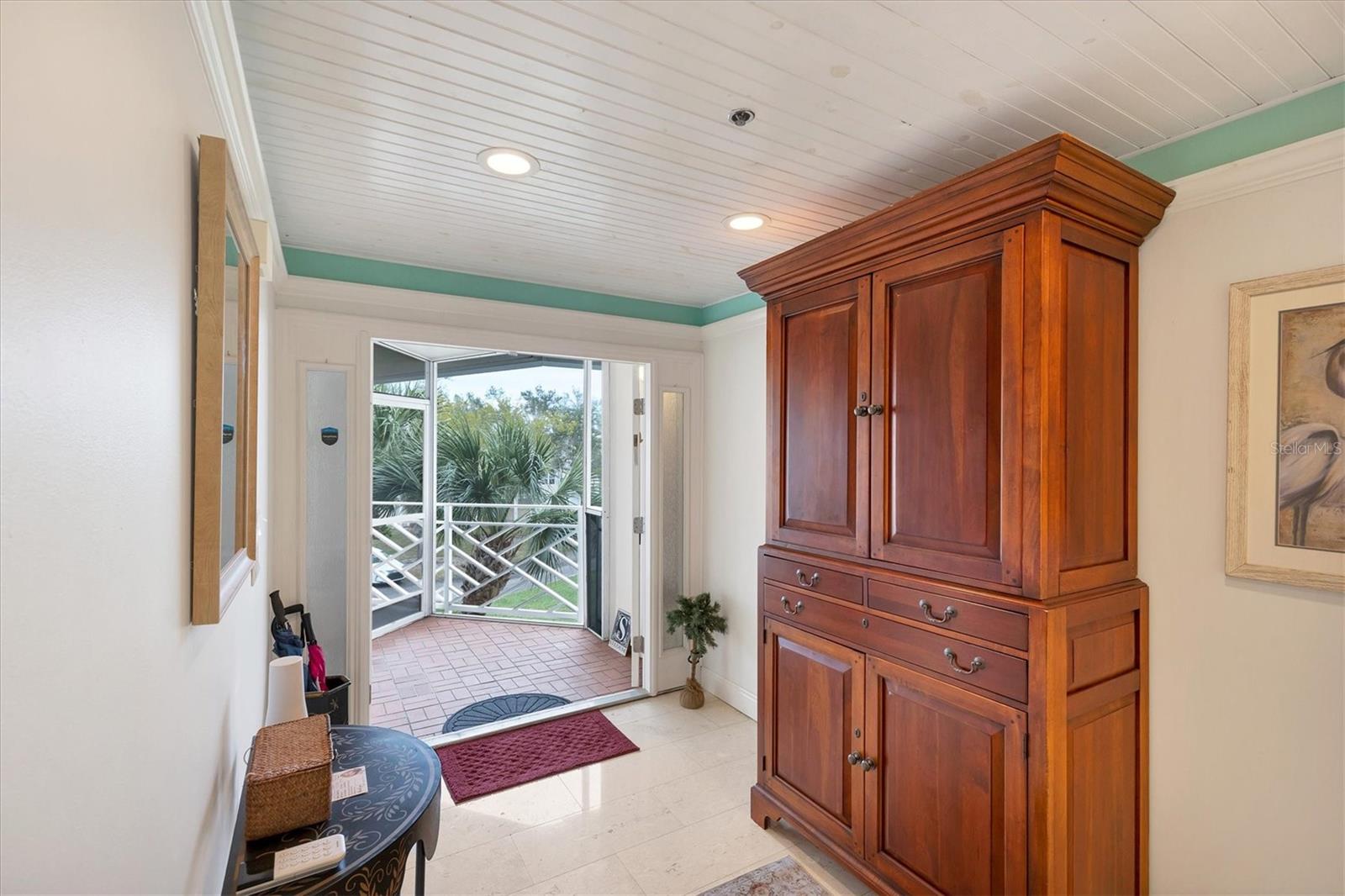 Image 4 of 63 For 11000 Placida Road 2103