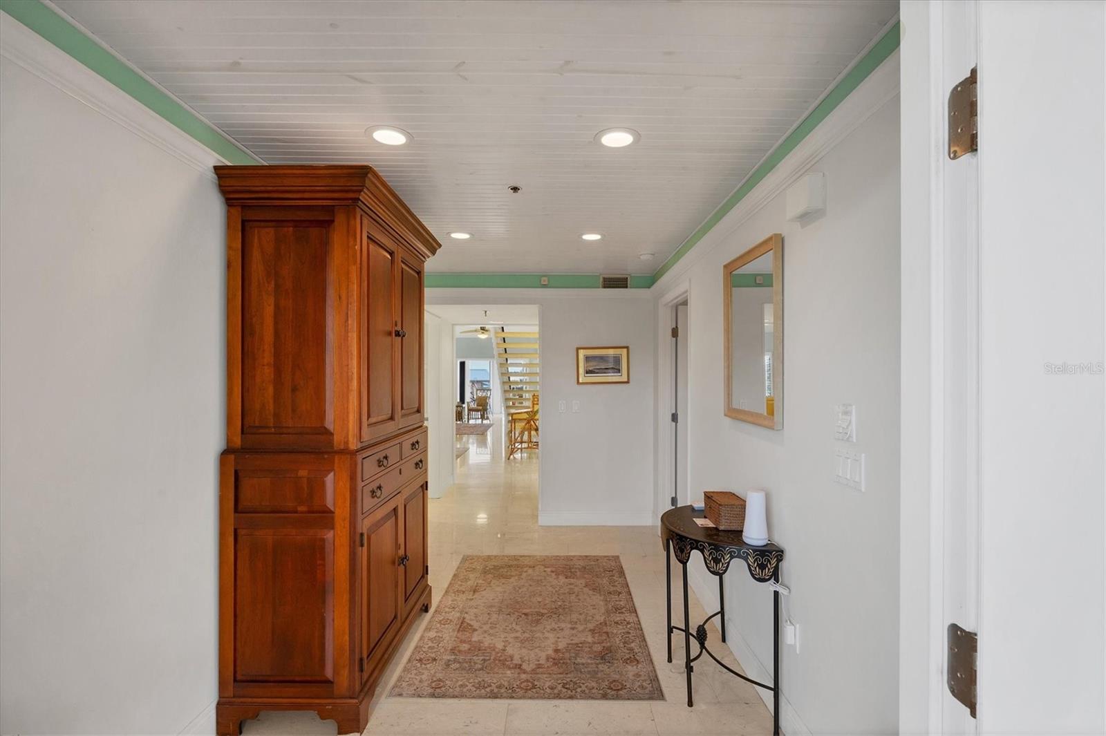 Image 5 of 63 For 11000 Placida Road 2103