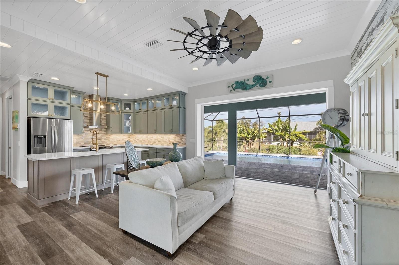 Image 11 of 46 For 11138 Magdalena Avenue