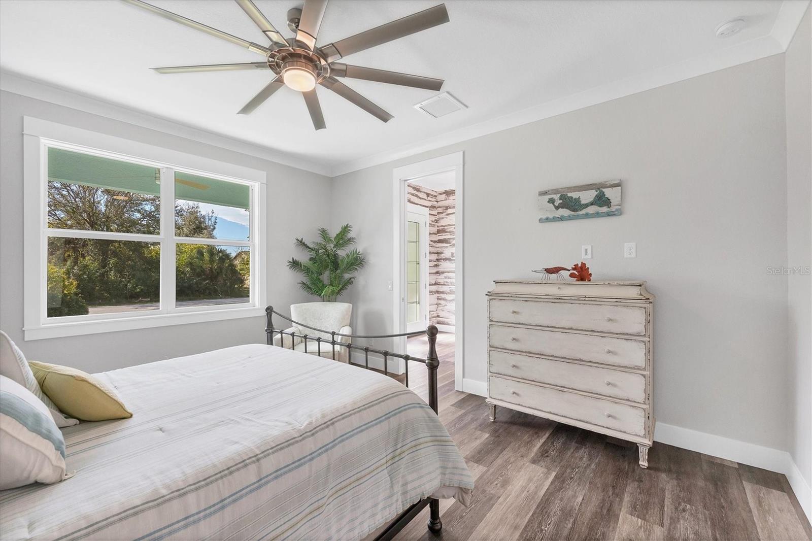 Image 22 of 46 For 11138 Magdalena Avenue