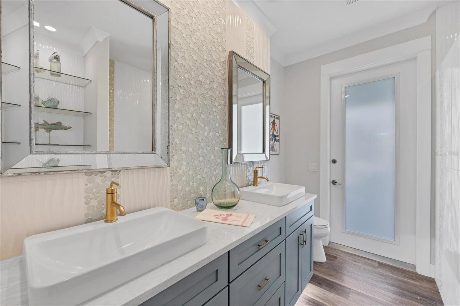 Image 25 of 46 For 11138 Magdalena Avenue