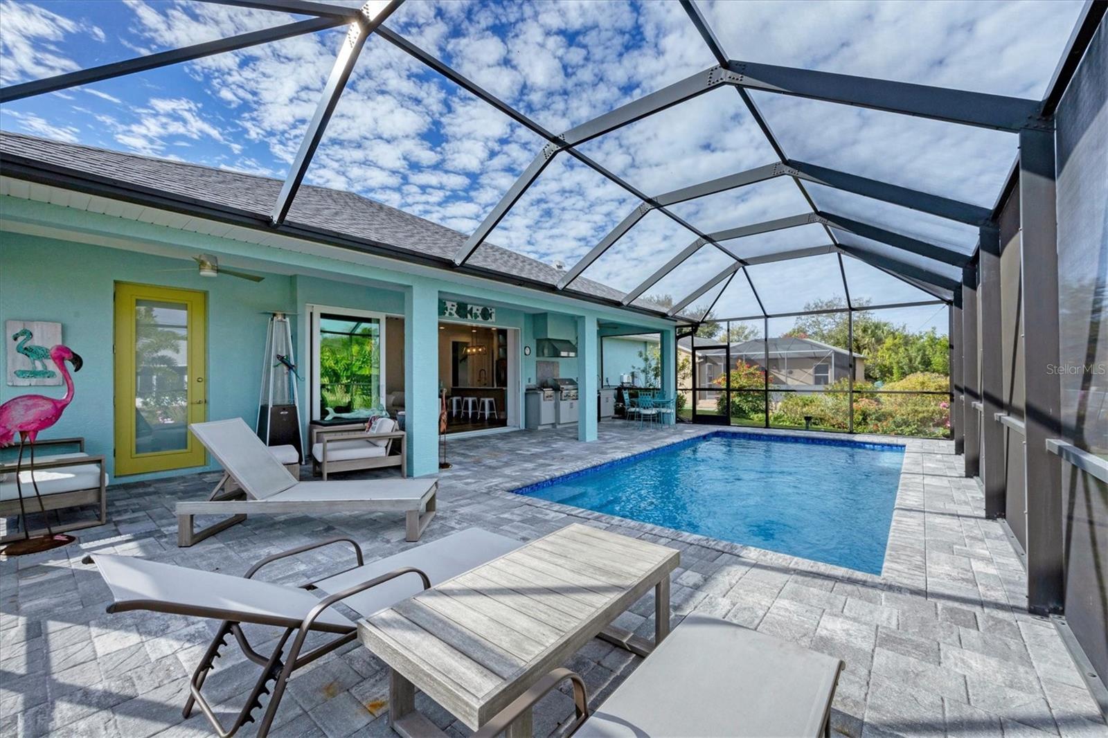 Image 32 of 46 For 11138 Magdalena Avenue