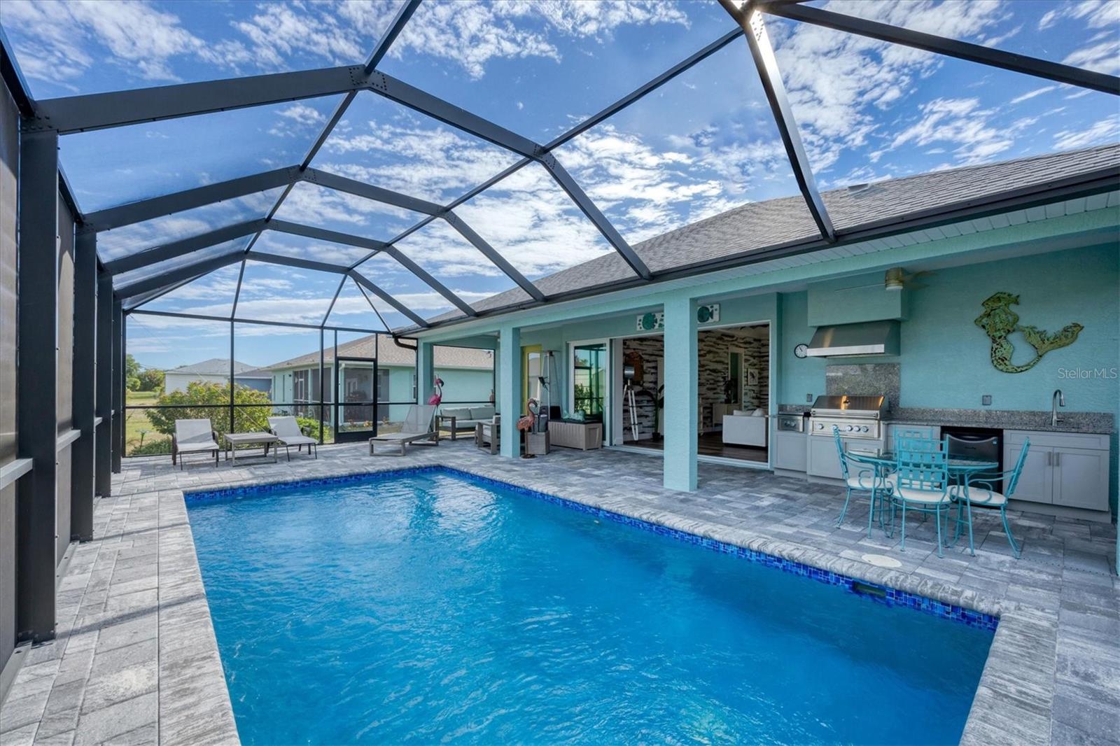 Image 33 of 46 For 11138 Magdalena Avenue