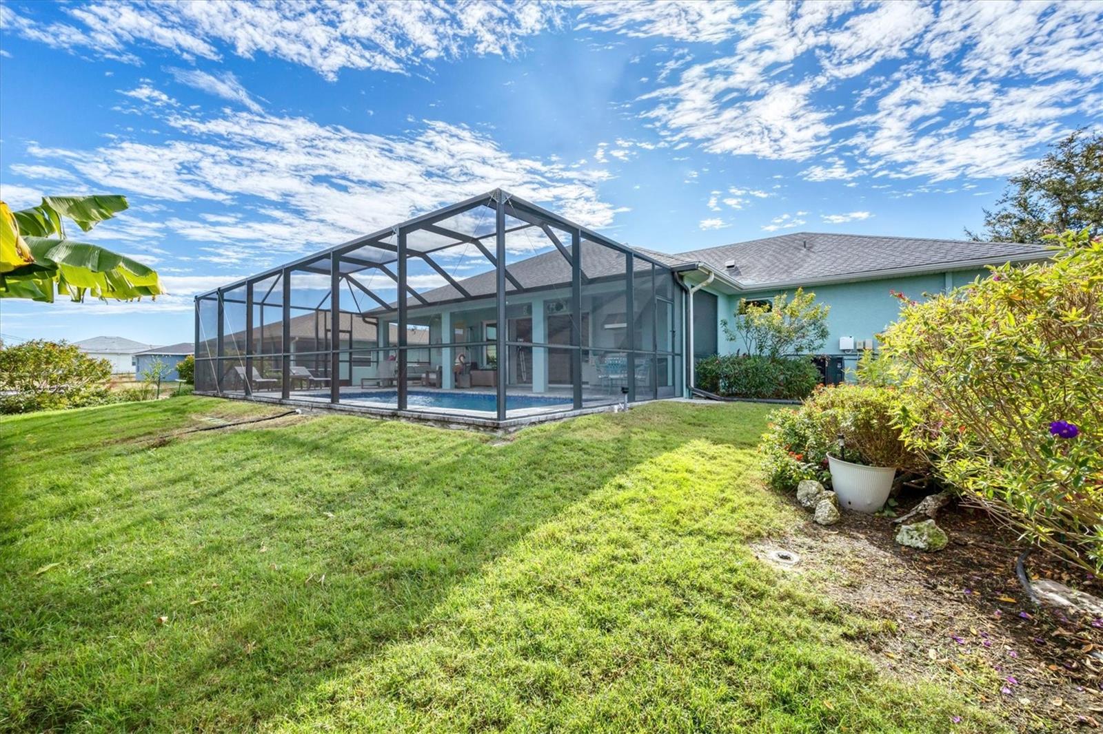 Image 35 of 46 For 11138 Magdalena Avenue