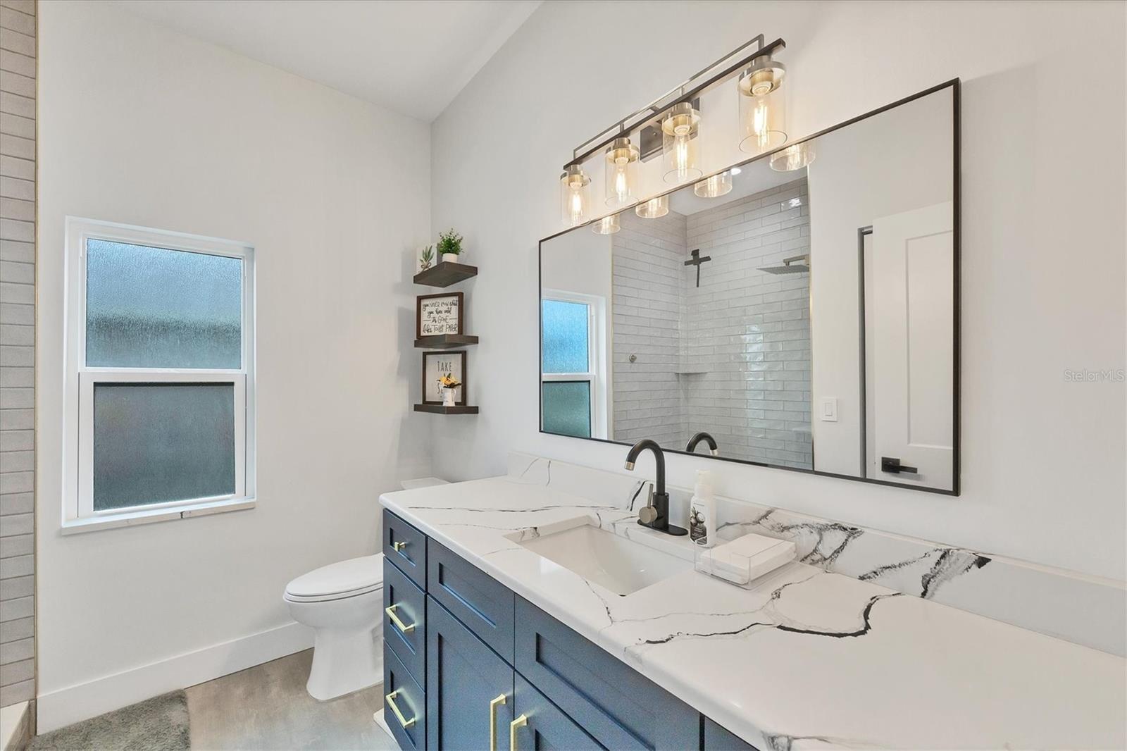 Image 31 of 73 For 15610 Staunton Circle