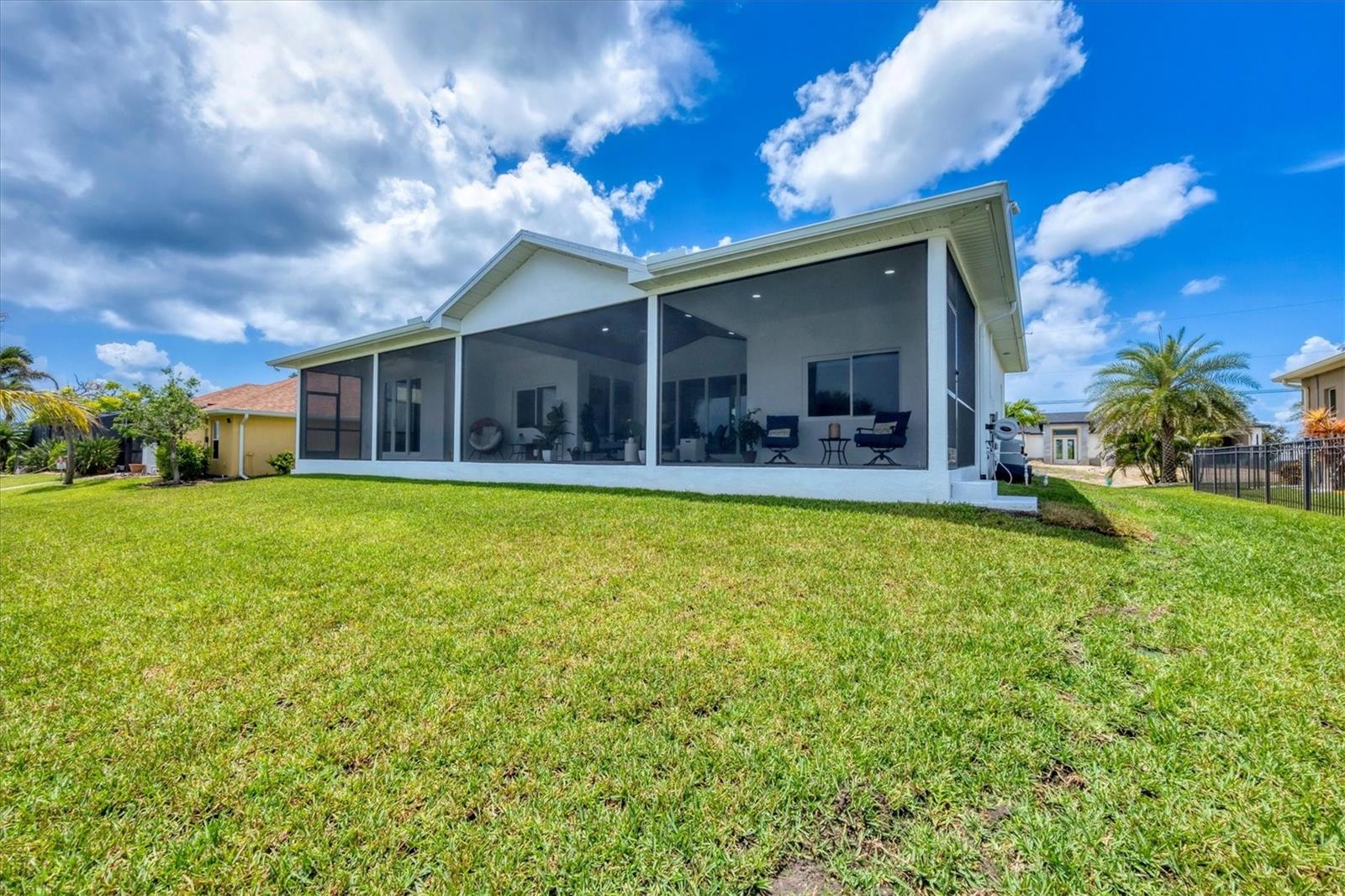 Image 43 of 73 For 15610 Staunton Circle