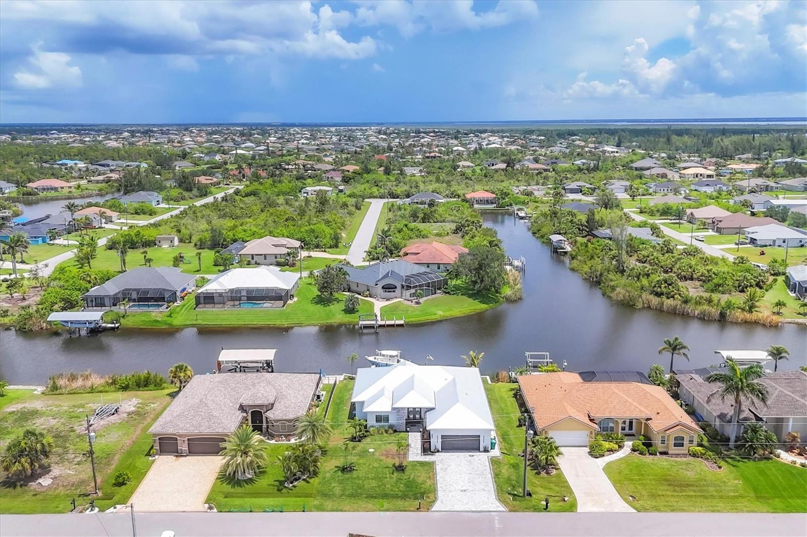 Image 5 of 73 For 15610 Staunton Circle