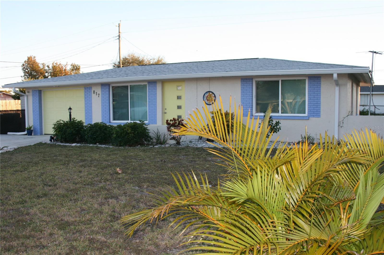 Image 2 of 18 For 817 6th Street