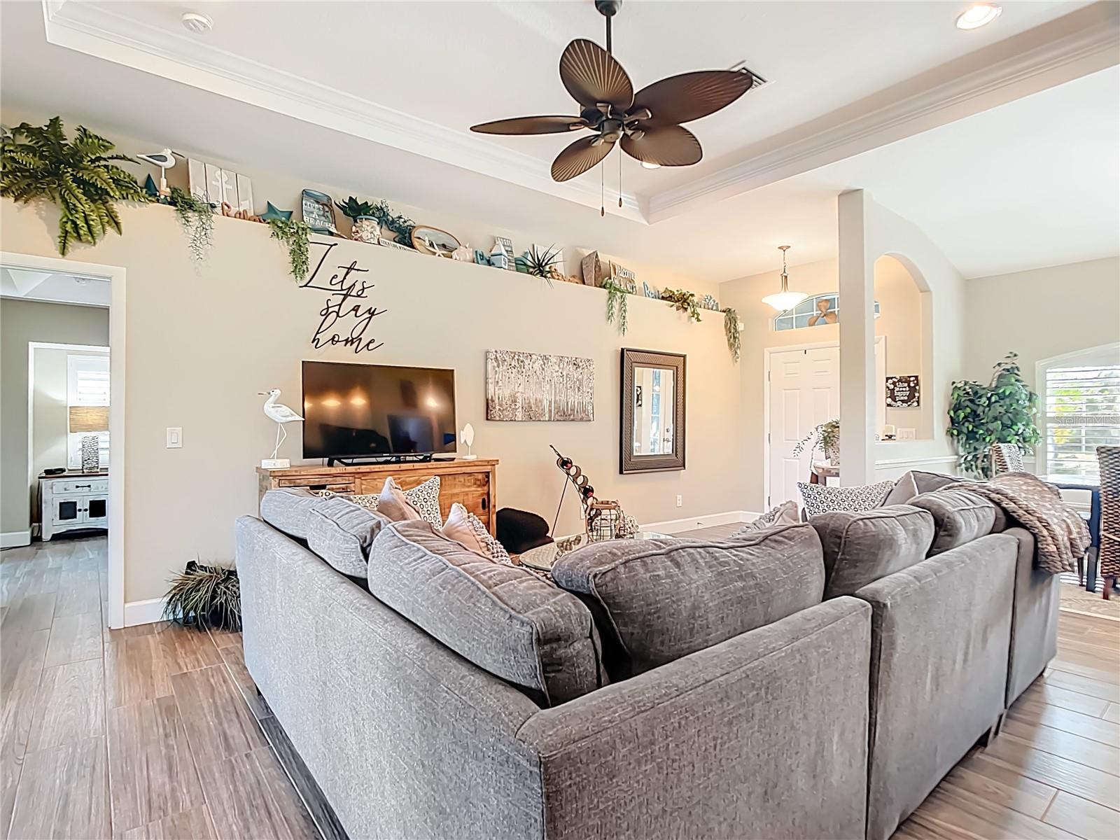 Image 15 of 42 For 79 Pine Valley Court