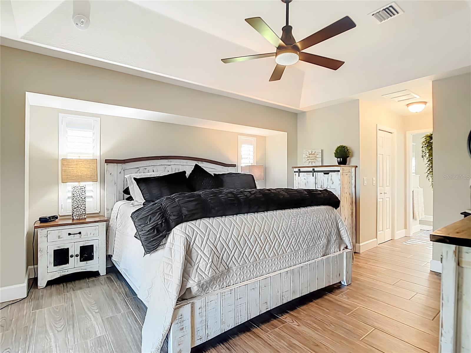 Image 22 of 42 For 79 Pine Valley Court