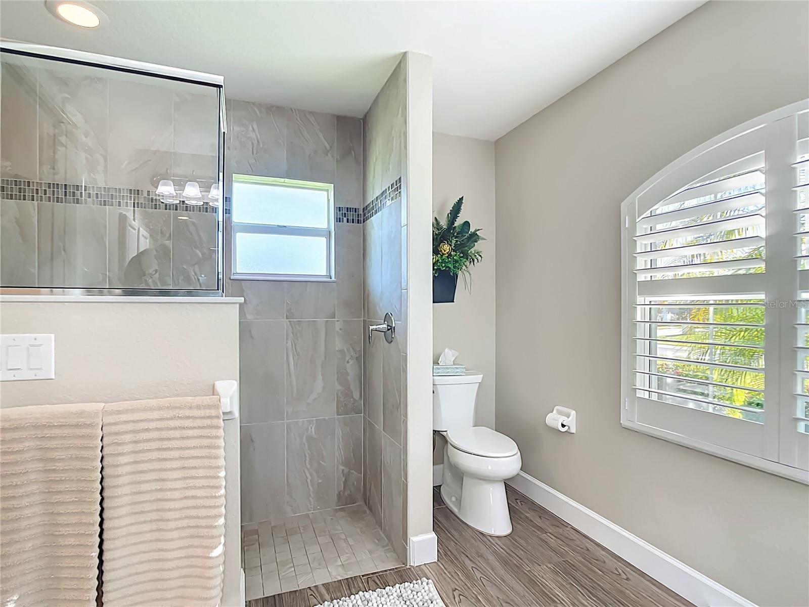 Image 29 of 42 For 79 Pine Valley Court