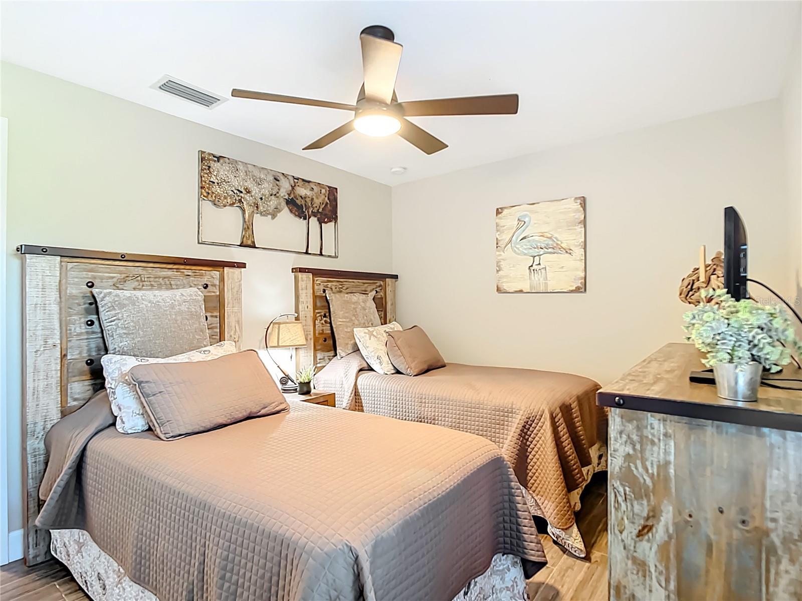 Image 31 of 42 For 79 Pine Valley Court