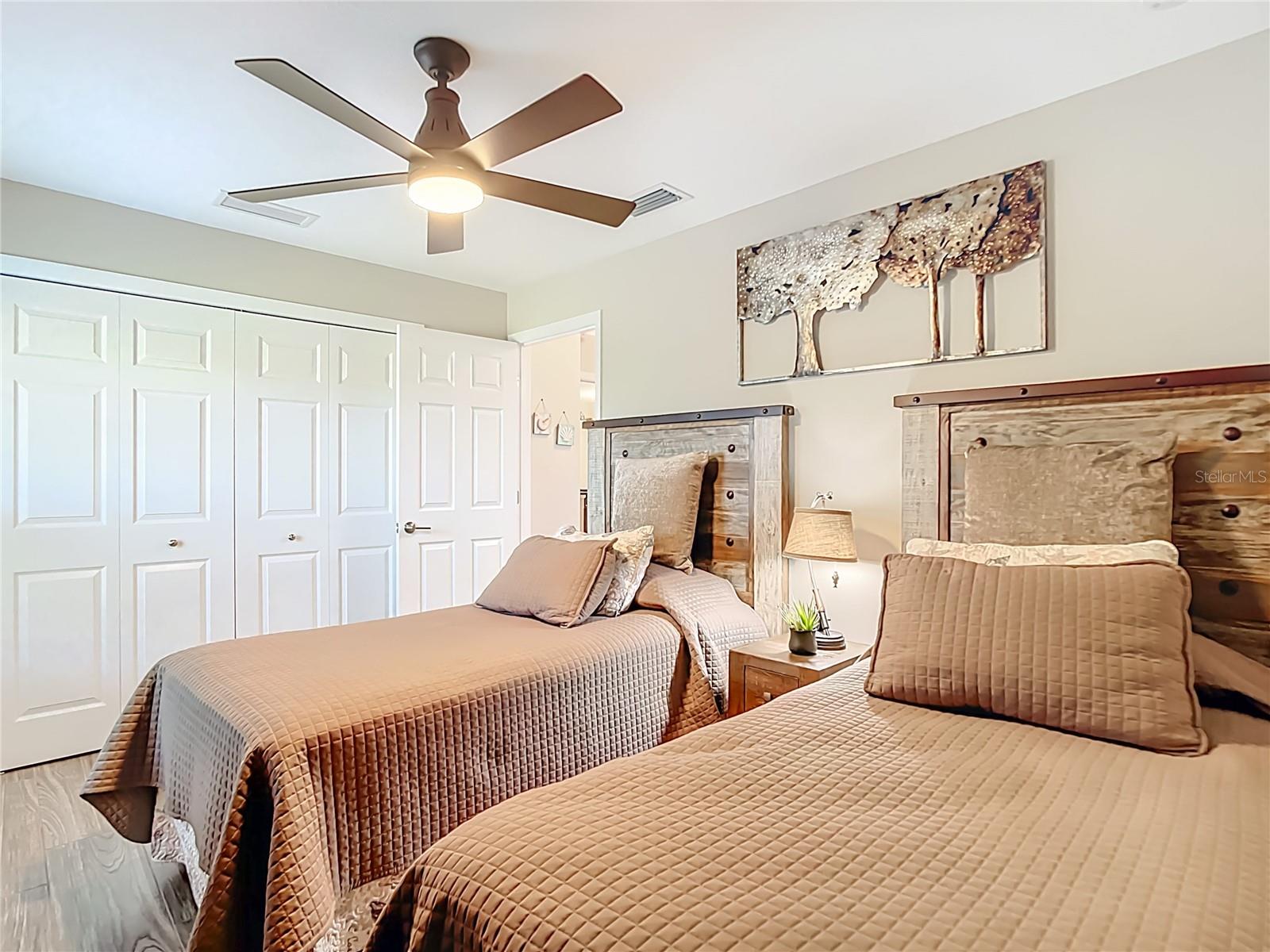 Image 32 of 42 For 79 Pine Valley Court