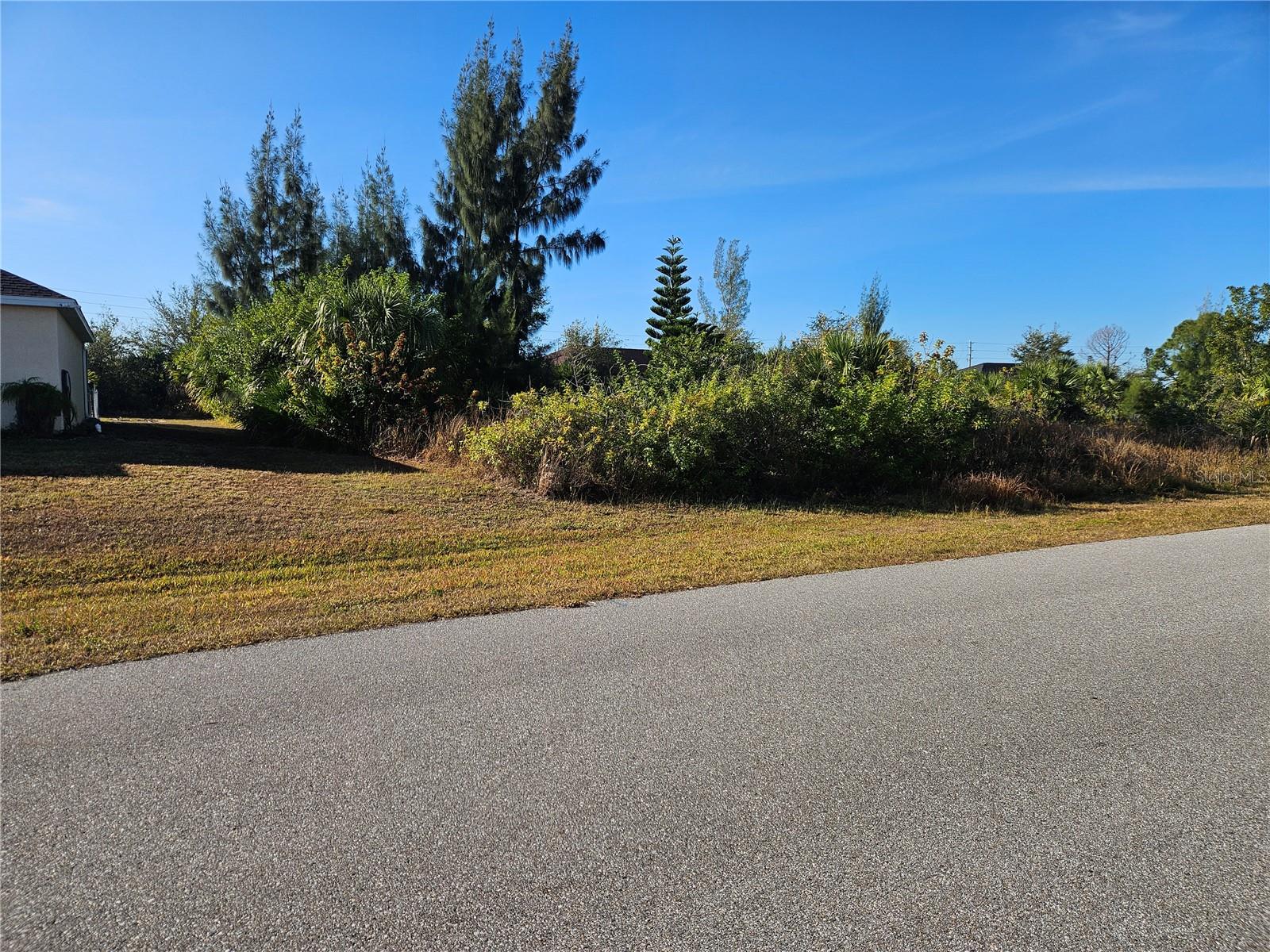 Image 2 of 2 For 15469 Longview Road