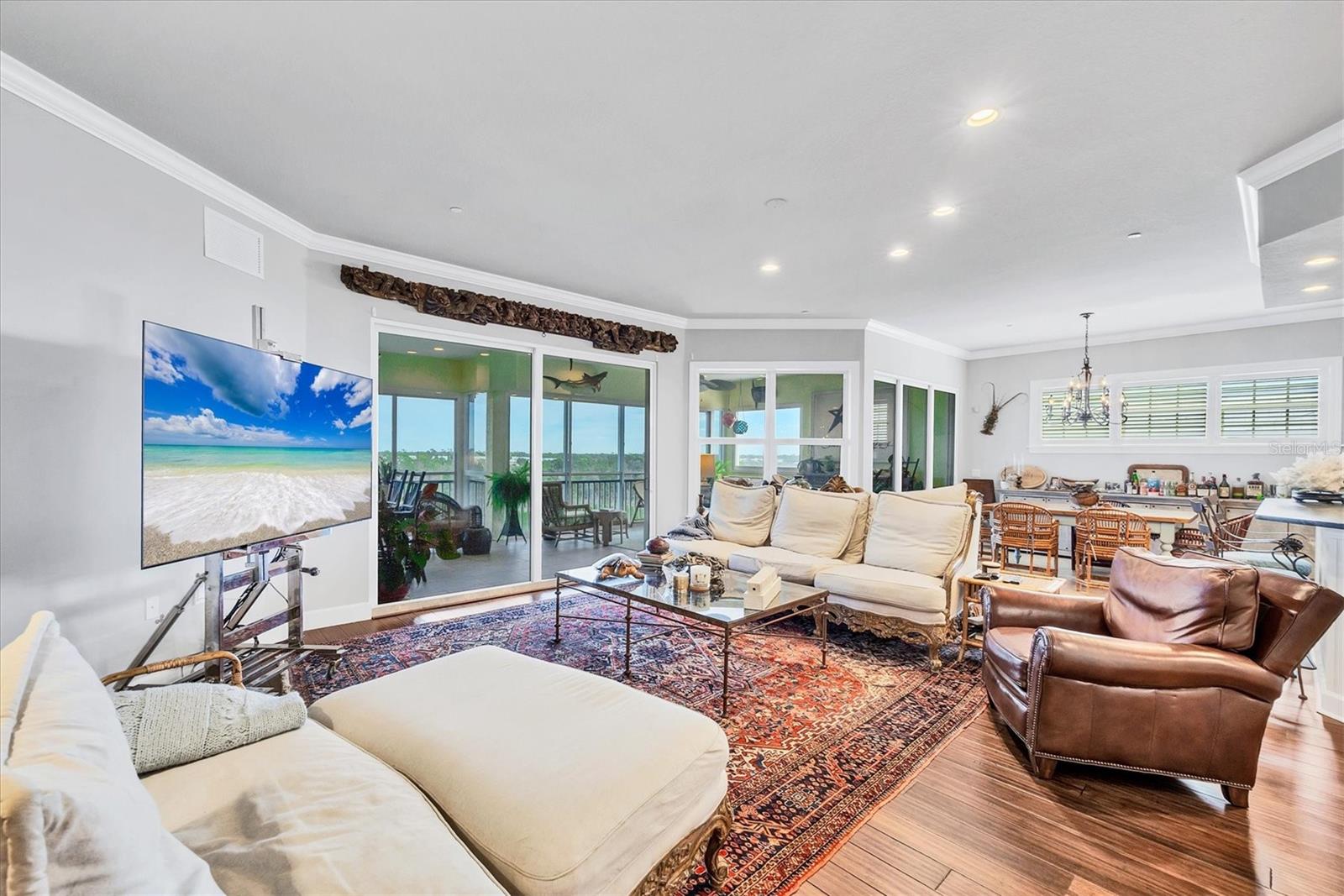 Image 10 of 49 For 8571 Amberjack Circle 402