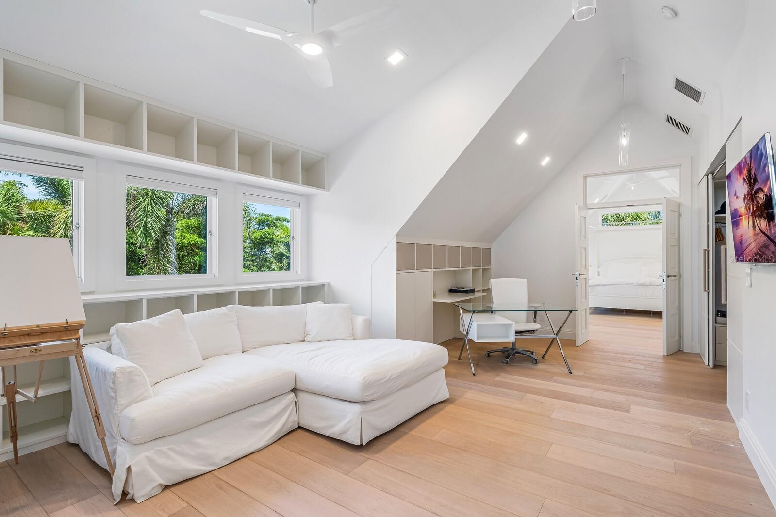 Image 28 of 52 For 2021 20th Street W