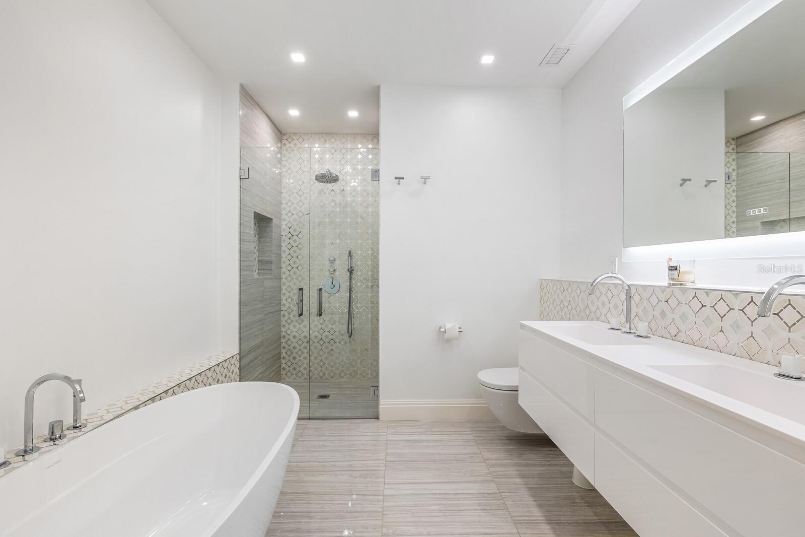 Image 36 of 52 For 2021 20th Street W