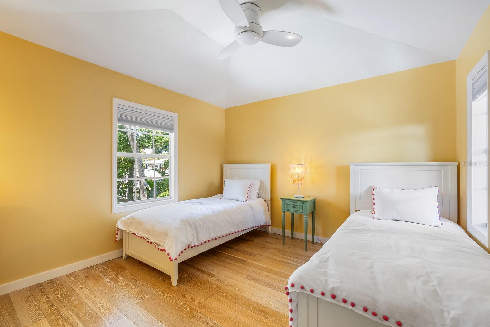 Image 37 of 52 For 2021 20th Street W