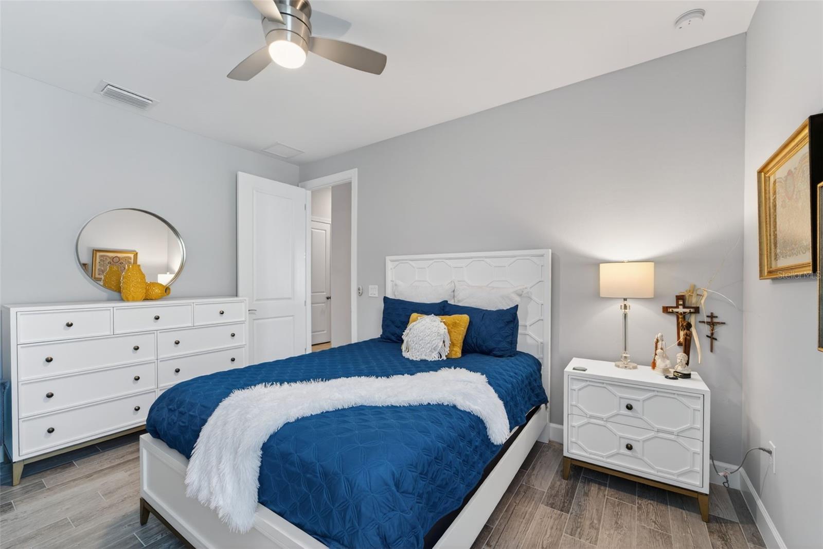 Image 25 of 70 For 1721 Hyssop Loop