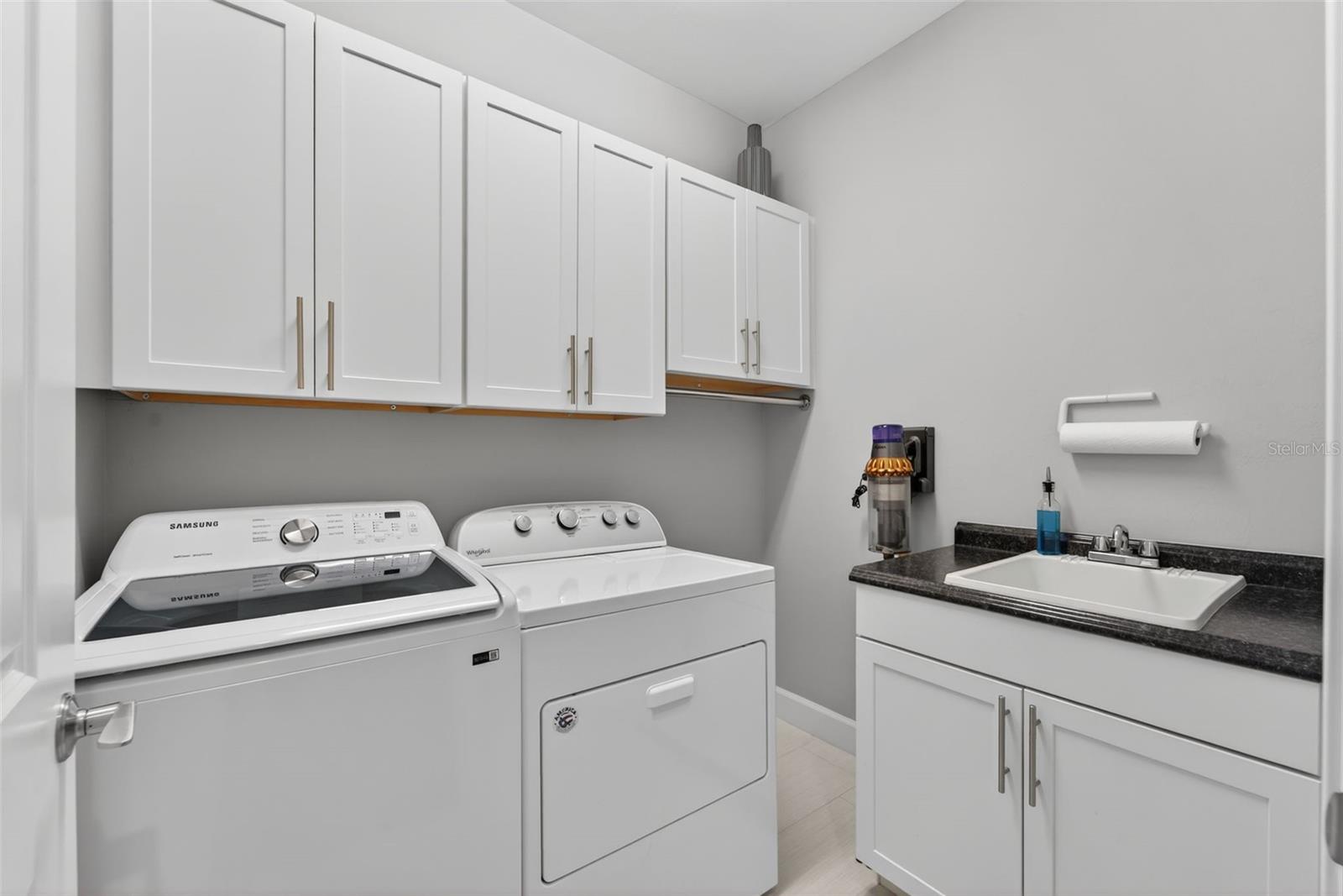 Image 26 of 70 For 1721 Hyssop Loop