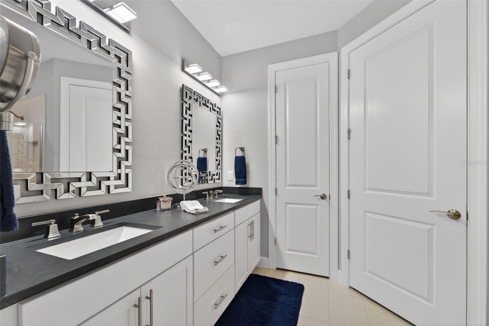 Image 30 of 70 For 1721 Hyssop Loop