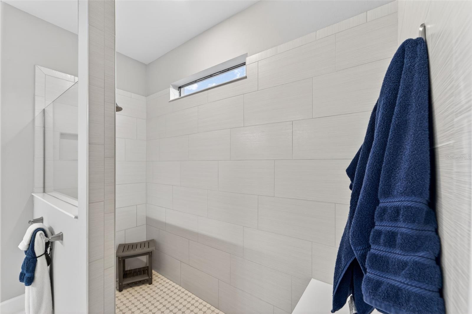 Image 31 of 70 For 1721 Hyssop Loop