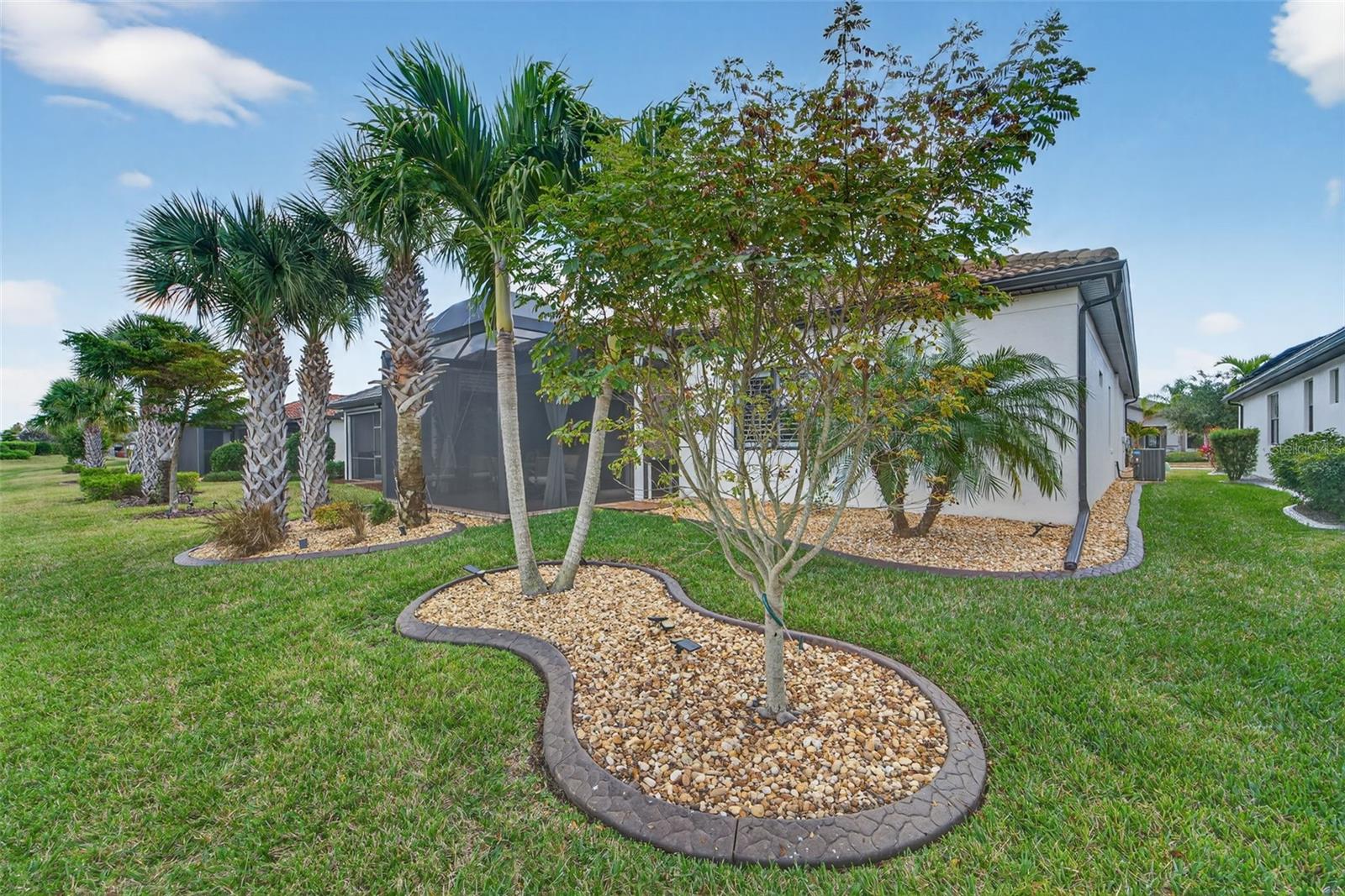 Image 39 of 70 For 1721 Hyssop Loop