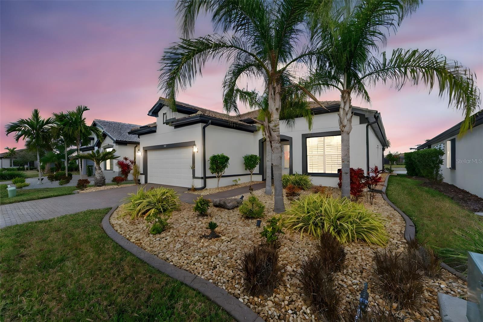 Image 6 of 70 For 1721 Hyssop Loop