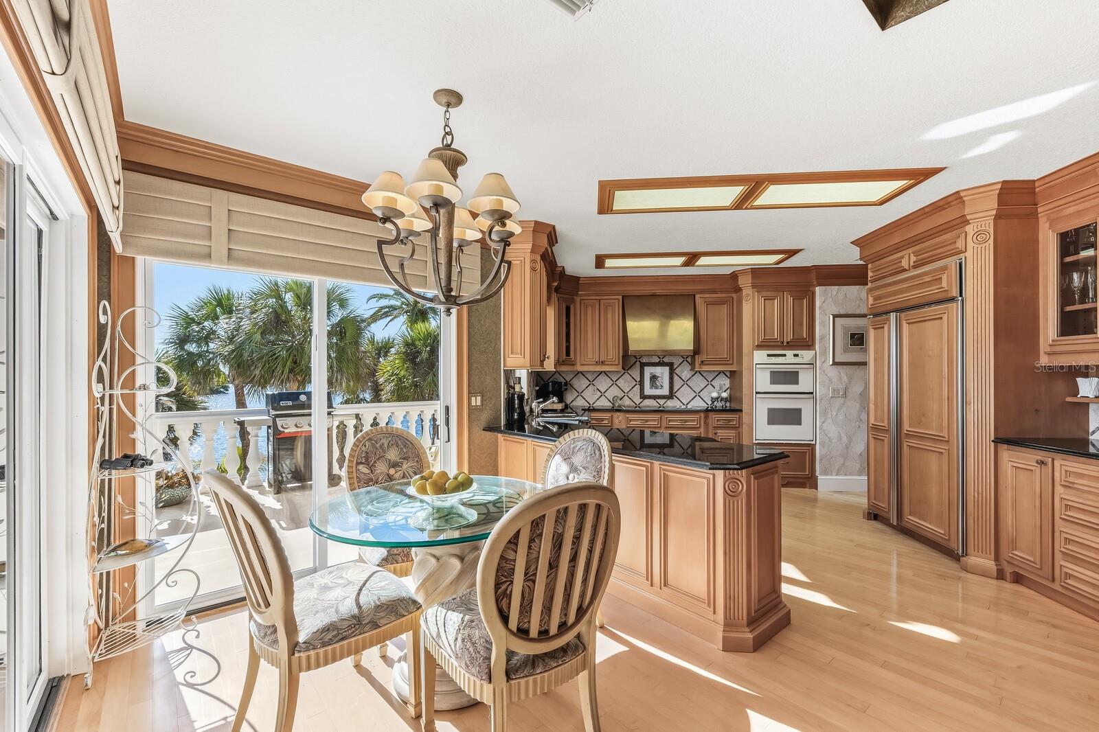 Image 14 of 43 For 55 Spyglass Alley