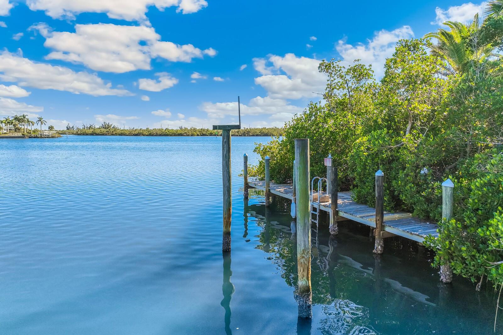 Image 29 of 43 For 55 Spyglass Alley