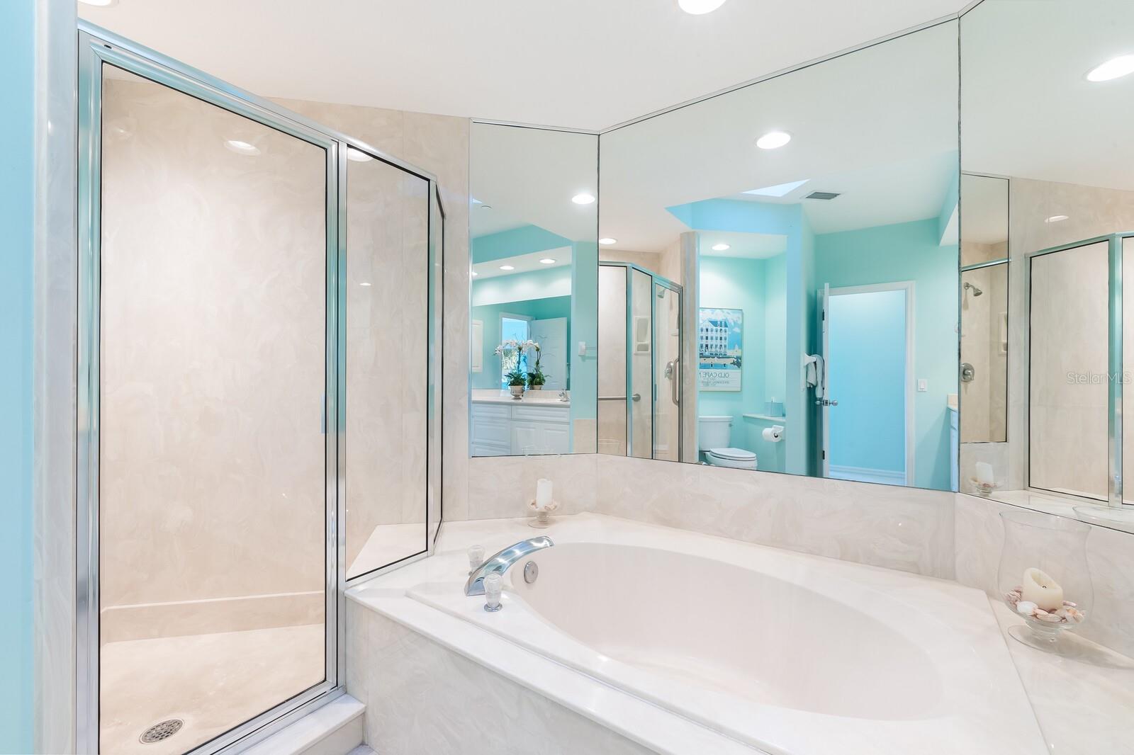 Image 14 of 43 For 801 South Harbor Drive