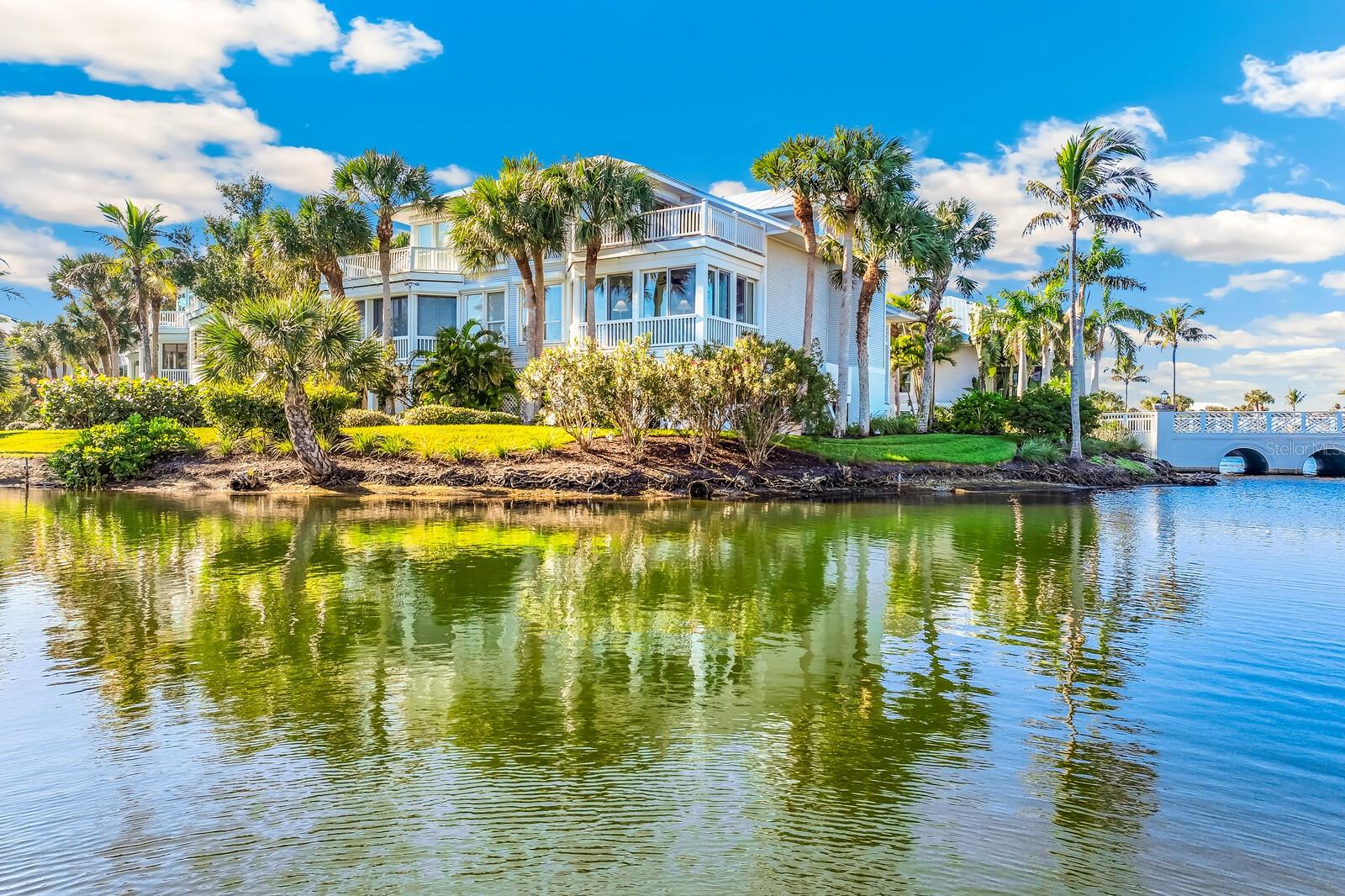 Image 21 of 43 For 801 South Harbor Drive