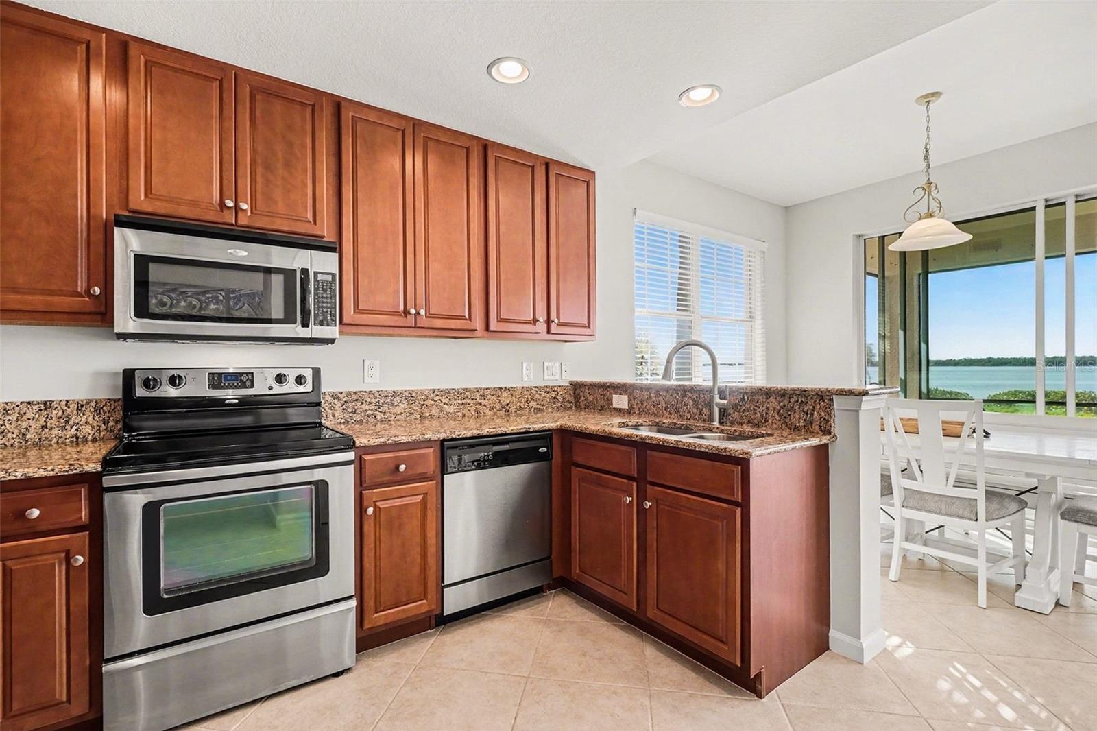 Image 13 of 53 For 4728 Club Drive 101