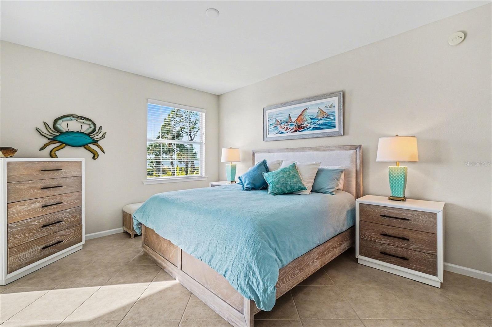 Image 16 of 53 For 4728 Club Drive 101