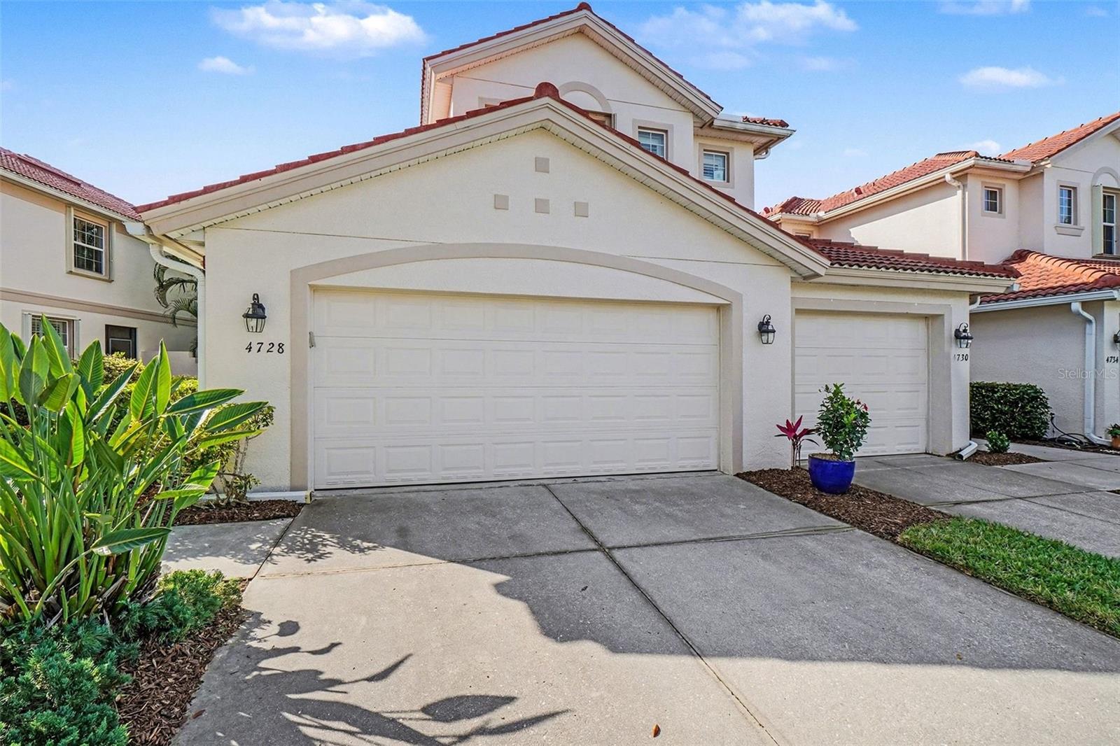 Image 3 of 53 For 4728 Club Drive 101