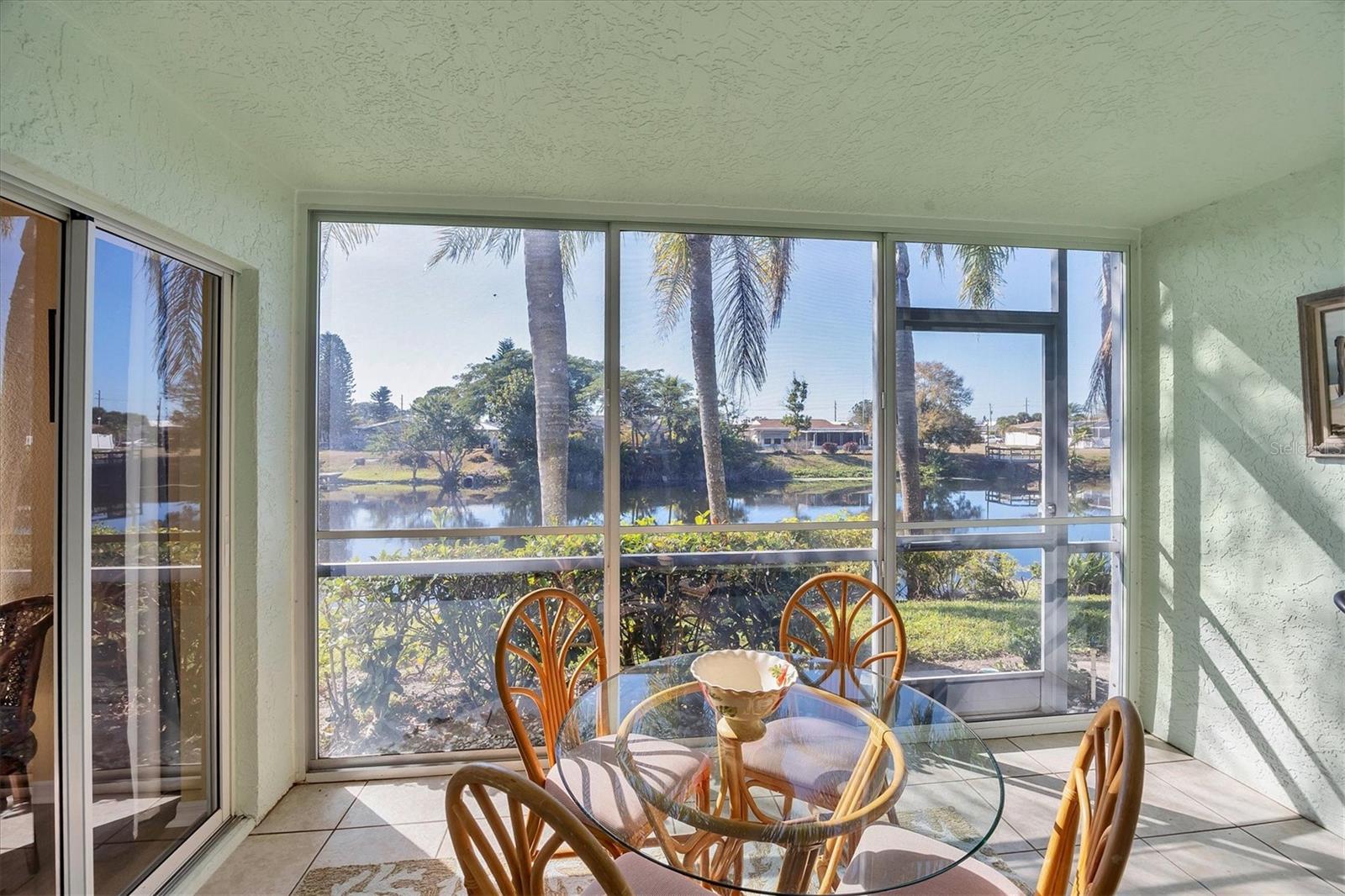 Image 21 of 30 For 5725 Greenwood Avenue 5103