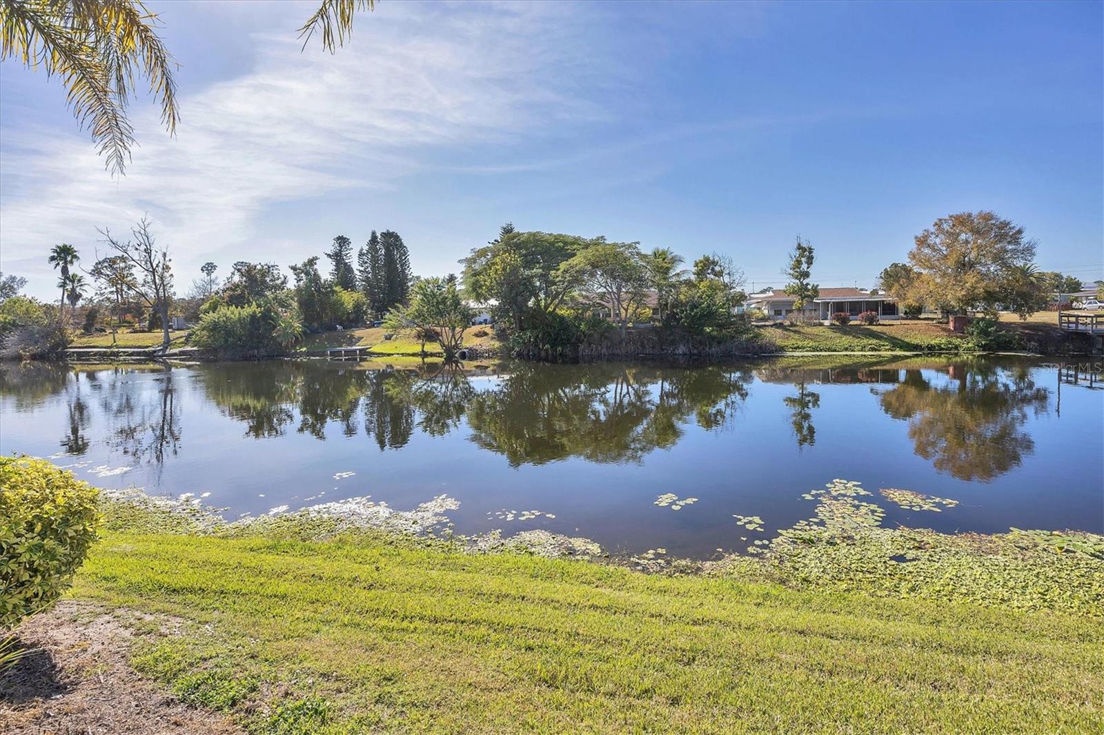 Image 25 of 30 For 5725 Greenwood Avenue 5103