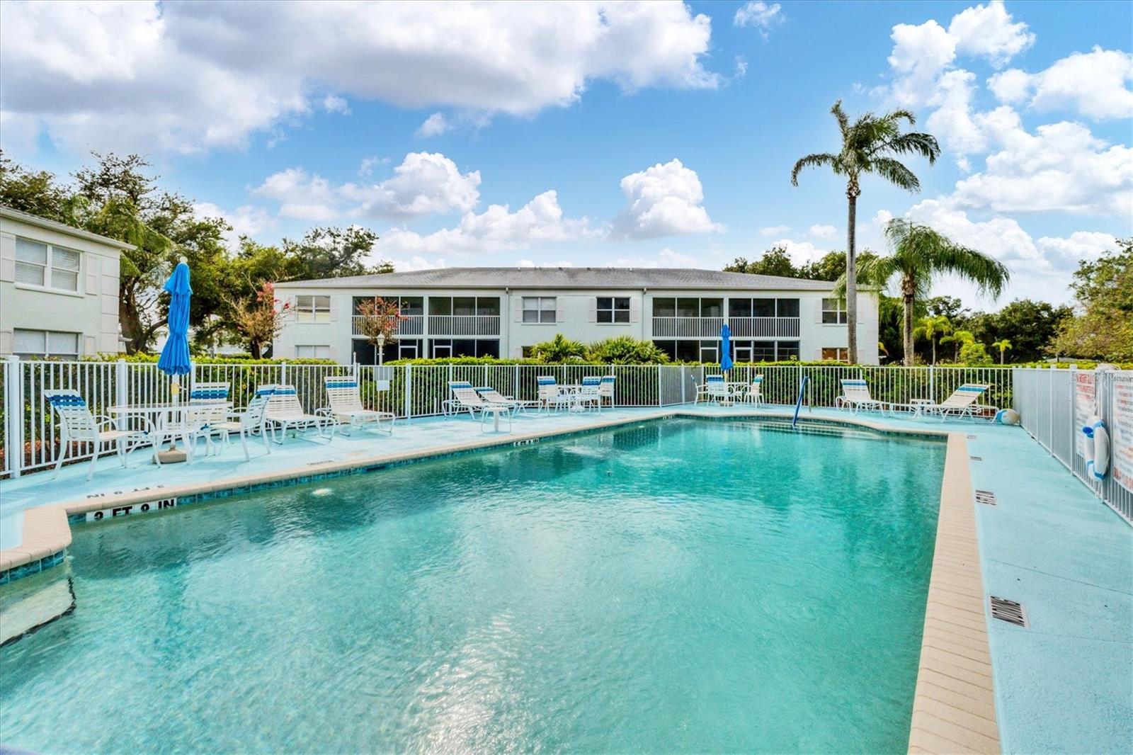 Image 30 of 30 For 5725 Greenwood Avenue 5103