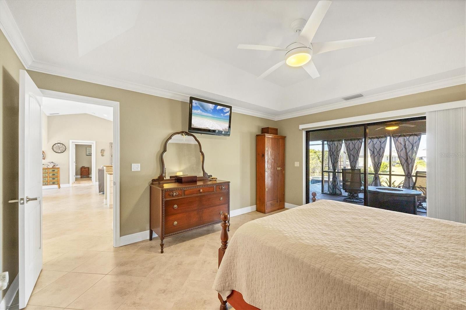 Image 14 of 52 For 10084 Topsail Avenue