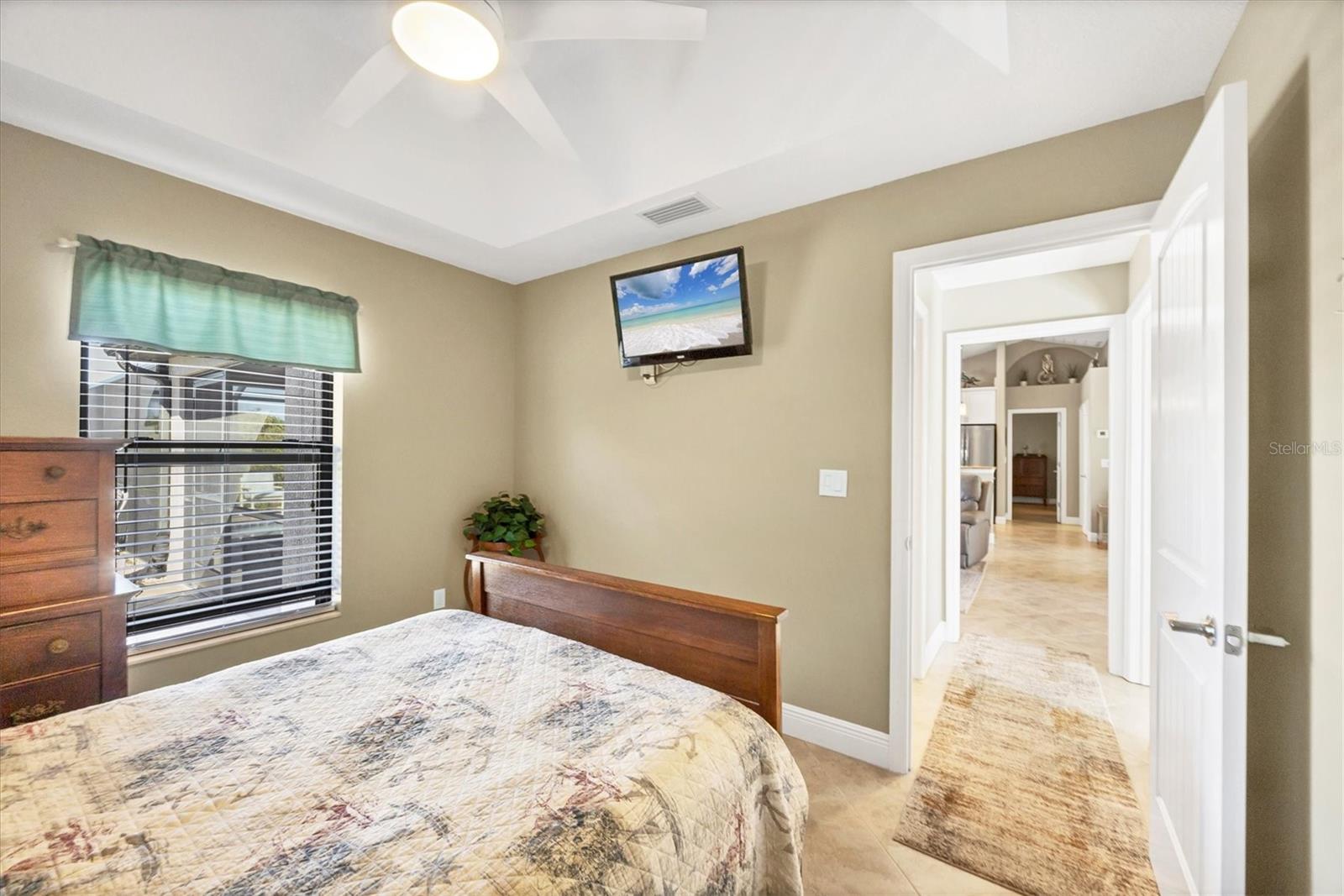 Image 20 of 52 For 10084 Topsail Avenue