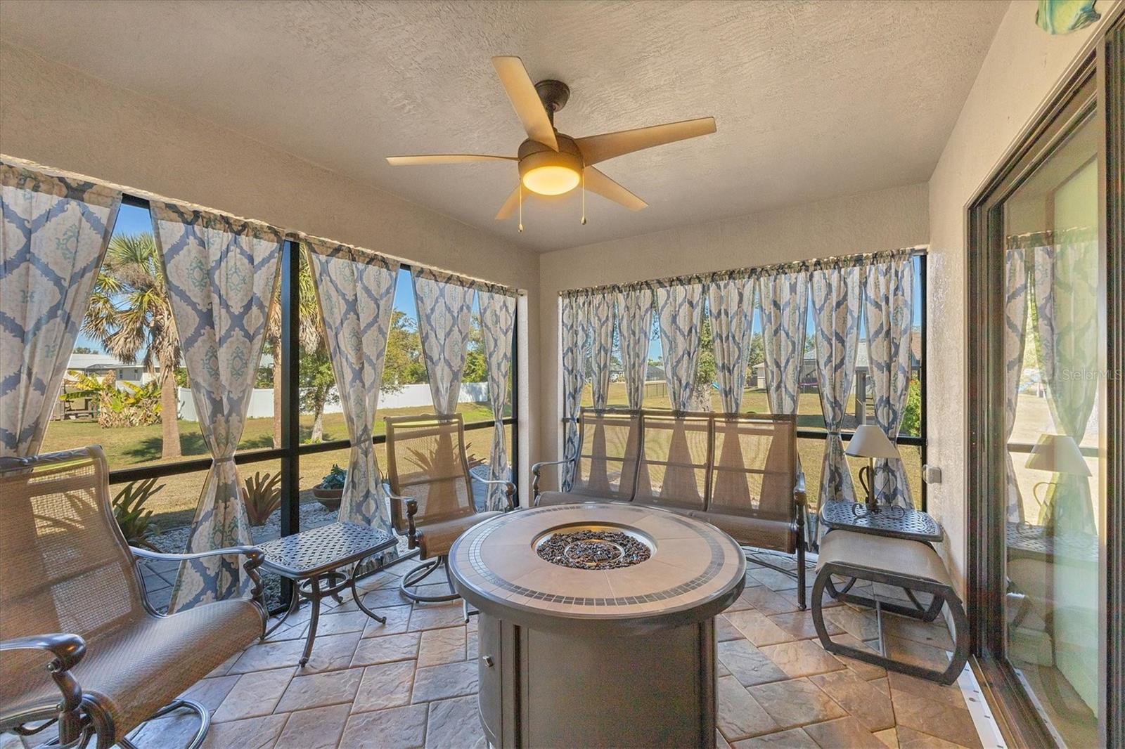 Image 25 of 52 For 10084 Topsail Avenue