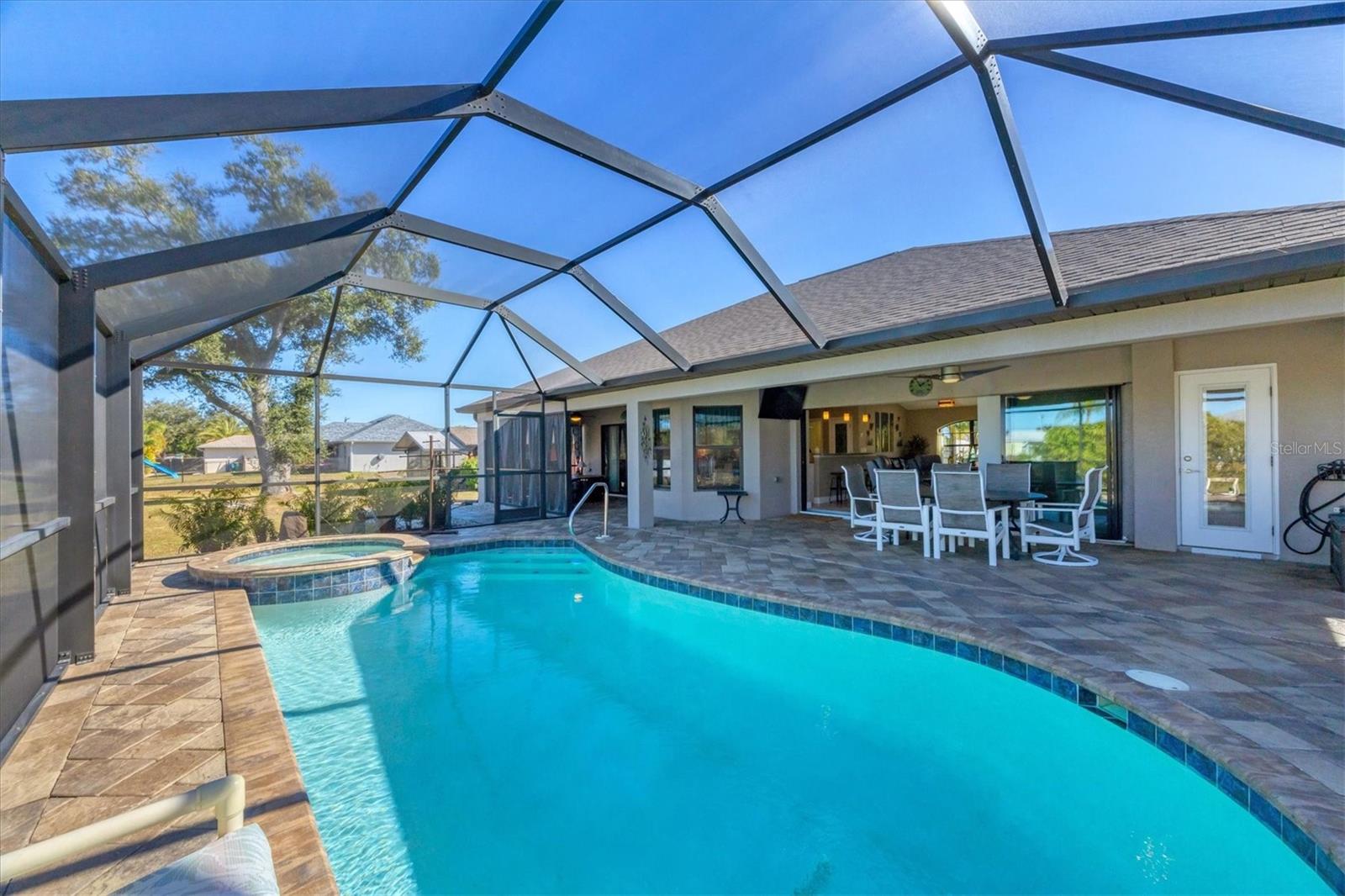 Image 31 of 52 For 10084 Topsail Avenue