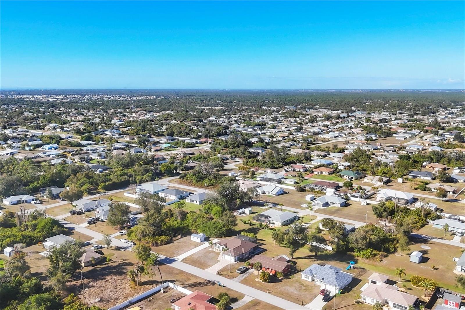 Image 39 of 52 For 10084 Topsail Avenue