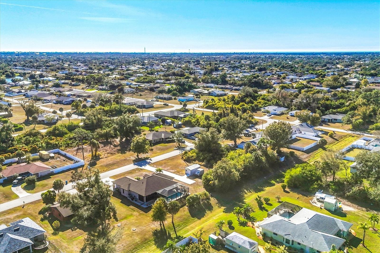 Image 41 of 52 For 10084 Topsail Avenue