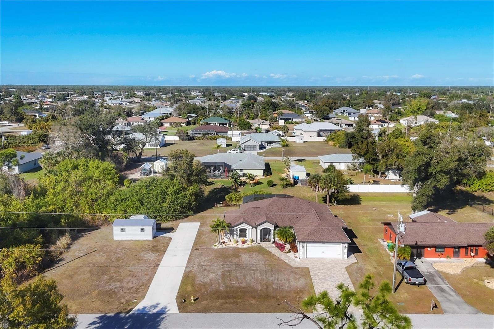 Image 43 of 52 For 10084 Topsail Avenue