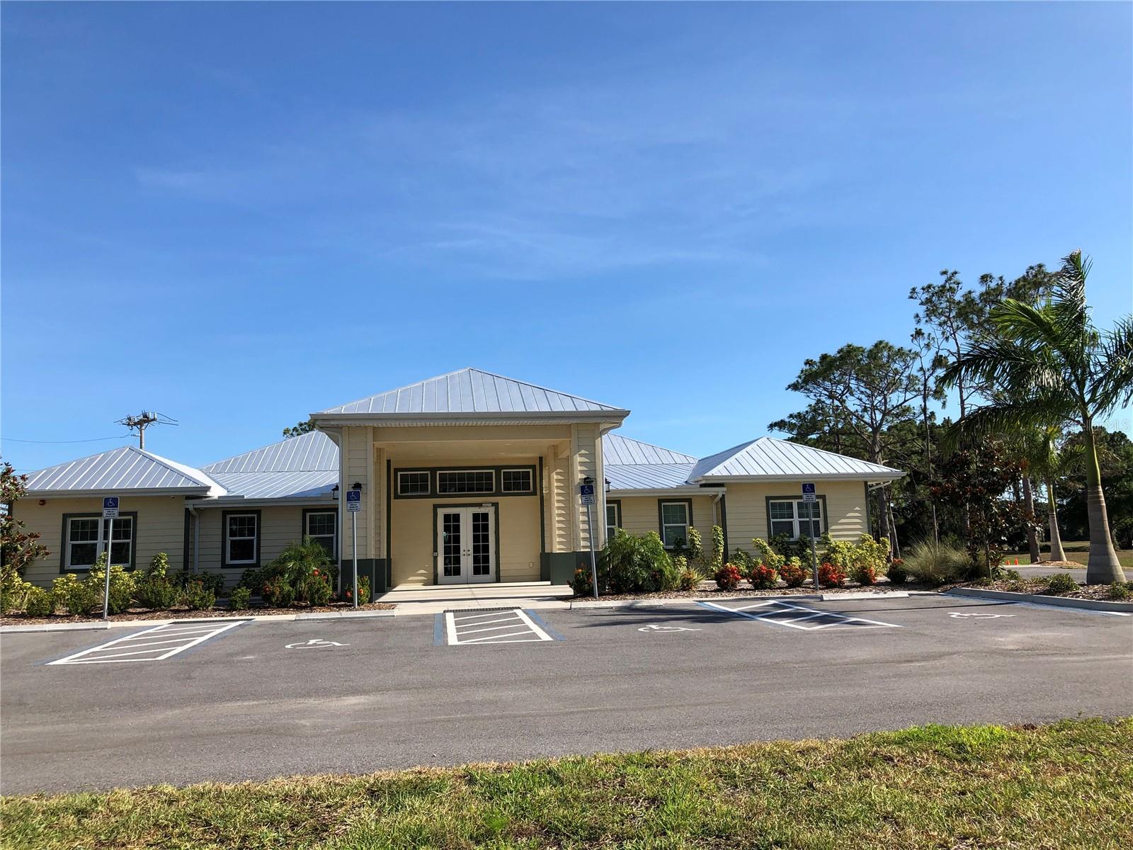 Image 28 of 100 For 35 Pine Valley Court