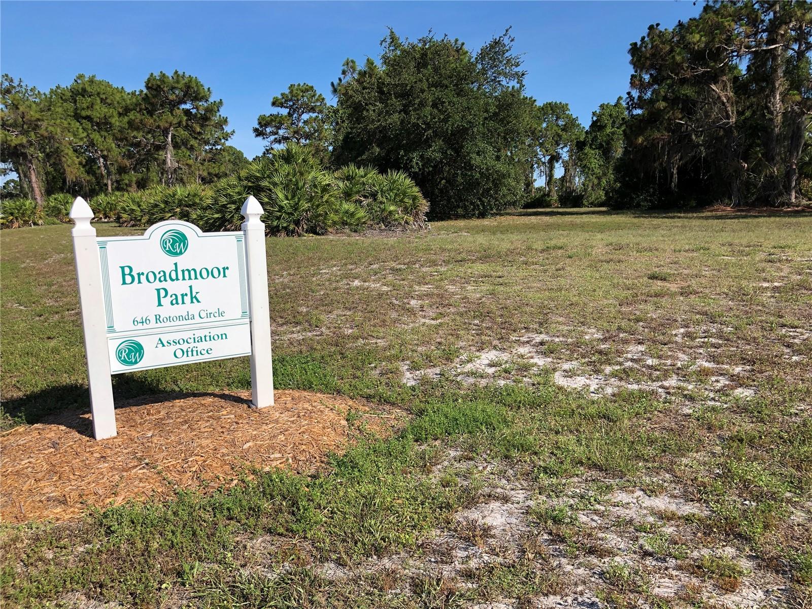 Image 30 of 100 For 35 Pine Valley Court